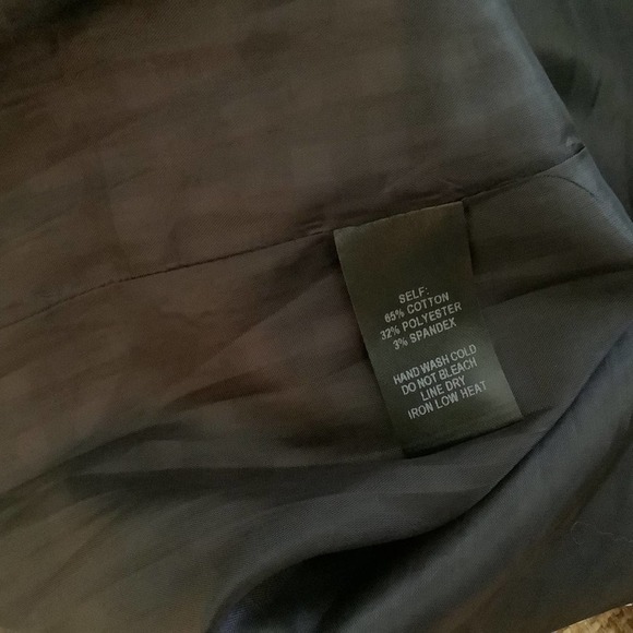 Lulu’s Jacket - Picture 4 of 4